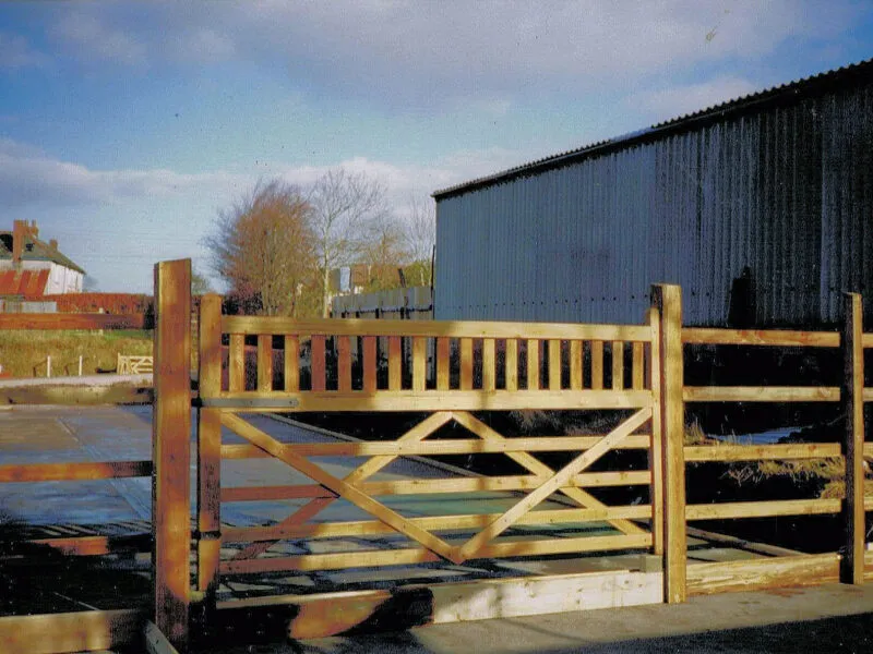 Stable Gate